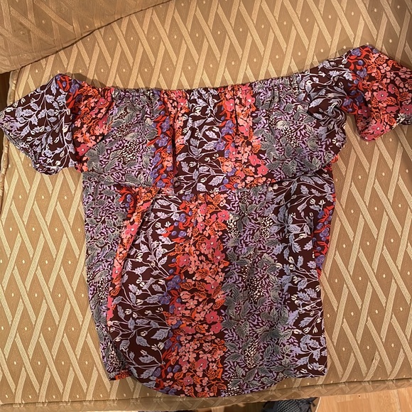 Maeve floral polyester top (Anthropologie) - Picture 4 of 7